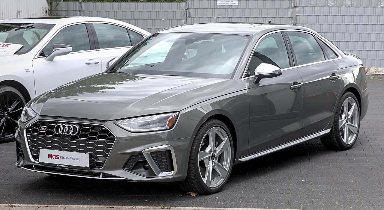 Audi S4